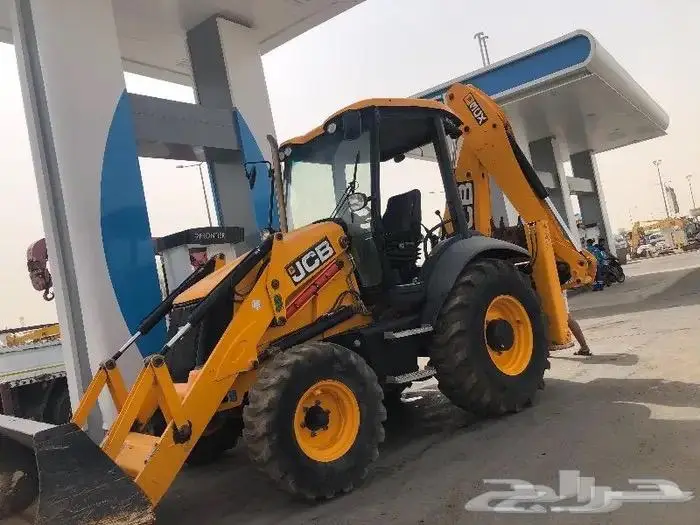 جي سي بي للايجار باكلودر عرجاء معدات نظيفه 3