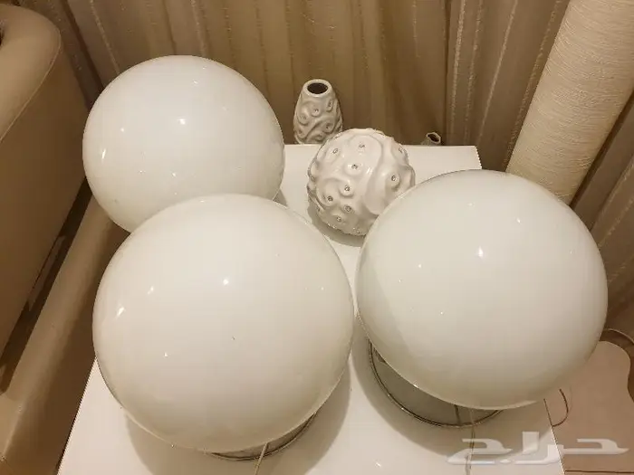 طقم نجفة اباجورة اضاءة طاولات وارضيات سويسرية ايطالية انتيك 7