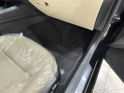 كاديلاك CT5اصفار ضمان الوكيل لكشري 32