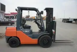 رافعات شوكية فور كلفت وكرينان للإيجار 0508950456 1