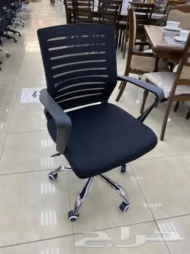 للبيع اثاث مكتبي ومنزلي بالرياض 26