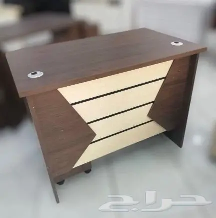 للبيع اثاث مكتبي ومنزلي بالرياض 24