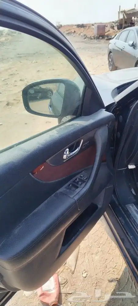 قطع غيار انفنتي اف اكس Fx35 تشليح 4