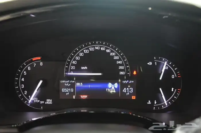 جيب كاديلالك XT5بحاله الجديد بدون حوادث او رش 36