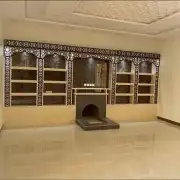 المشبات والقرميد وافران في الباحه 12