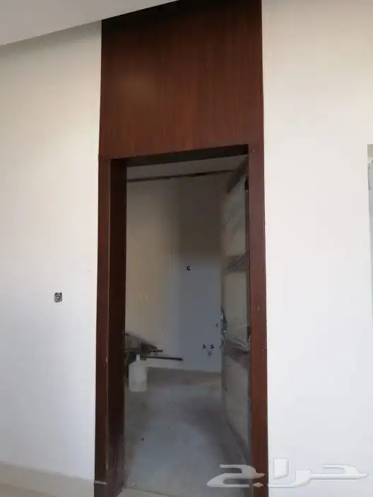 مصنع غصن الأخشاب للأبواب الخشبيه والالومنيوم والحدايد 6