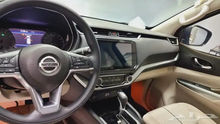 شاشة نيسان اكستيرا 2022 مع CarPlay وكامره 5