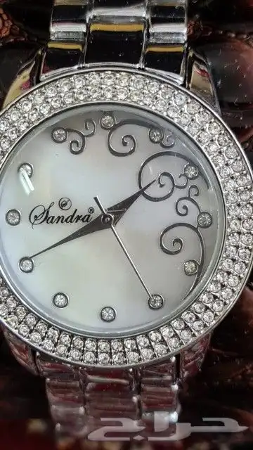 ساعة نسائية الماس جديدة للبيع 3