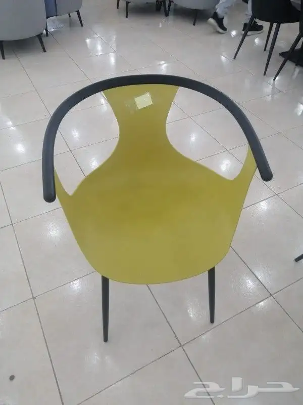كراسي فايبر 4
