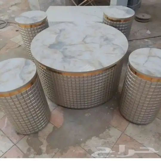 طاولات ومداخل تفصيل حسب الطلب ل 5