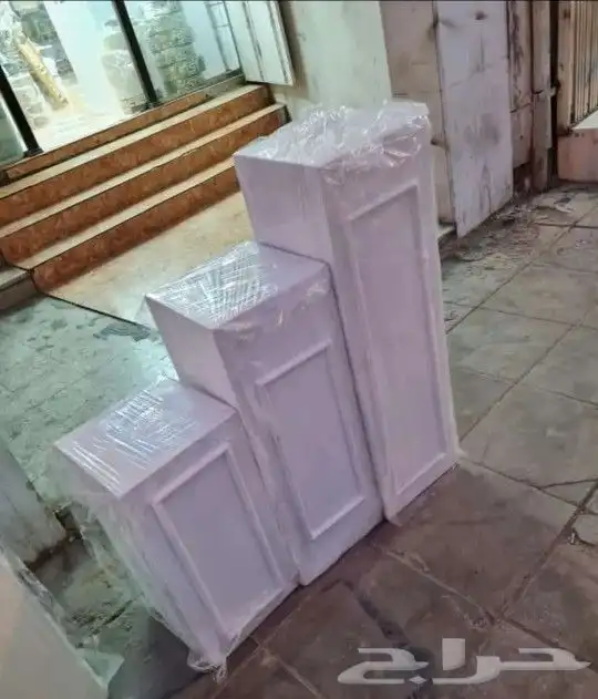 طاولات ومداخل تفصيل حسب الطلب ل 9