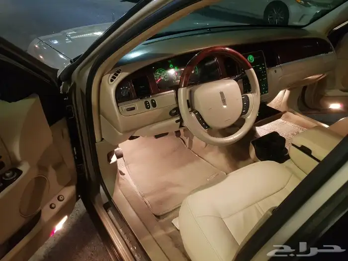 تاون كار 2009 سعودي لارج فل كامل .. أفخم فئة 28