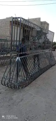 ورشه تعز الشرقيه للحداده والالمنيوم 78