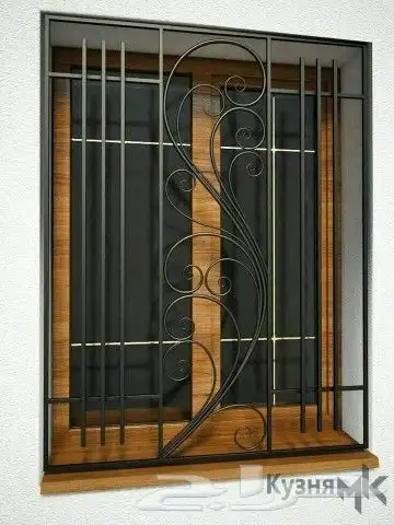 ورشه تعز الشرقيه للحداده والالمنيوم 90