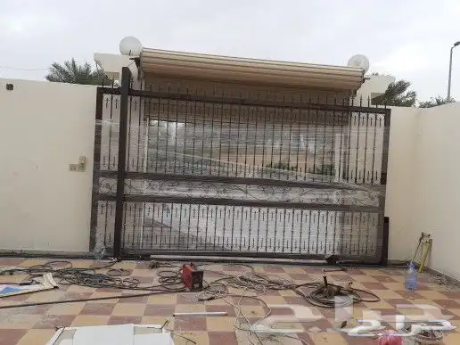 ورشه تعز الشرقيه للحداده والالمنيوم 12