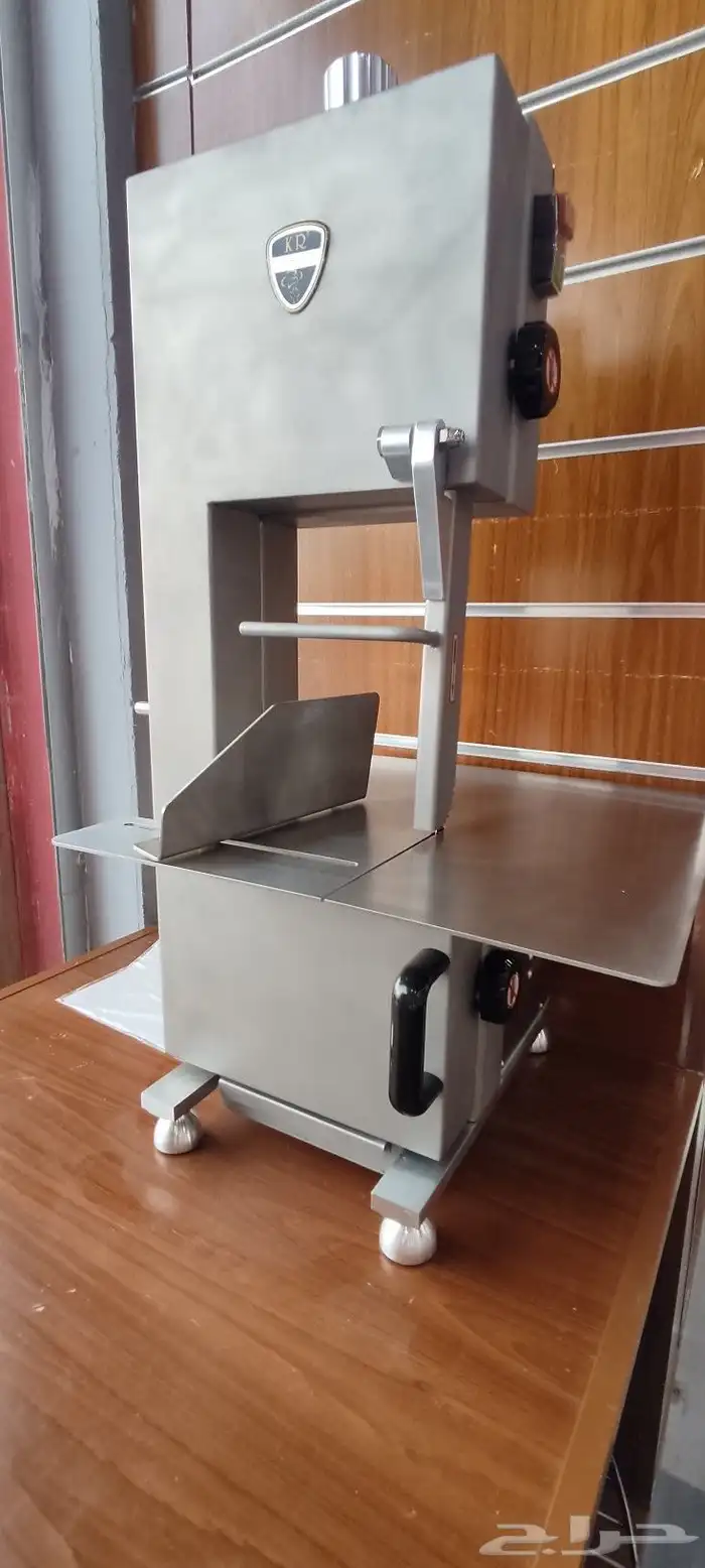 منشار لحم قطاعة دجاج وقطاعة لانشون فرامة لحم 13