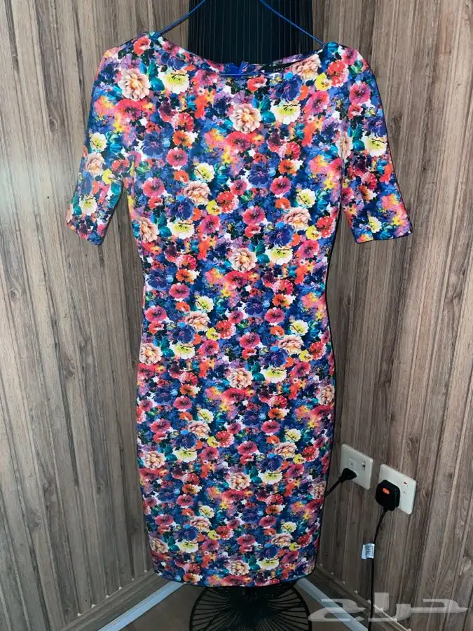 فستان ناعم ب 100 ( الرياض ) 0