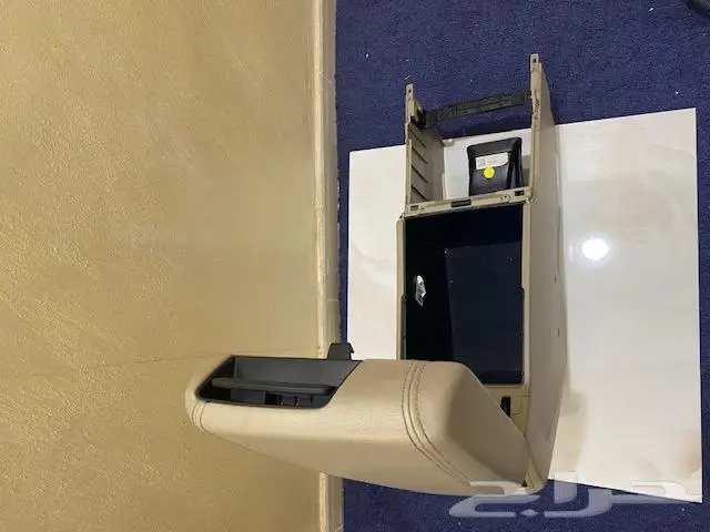 تكايه وسط داخلية بالمكيف الخلفي سوناتا 2019 5