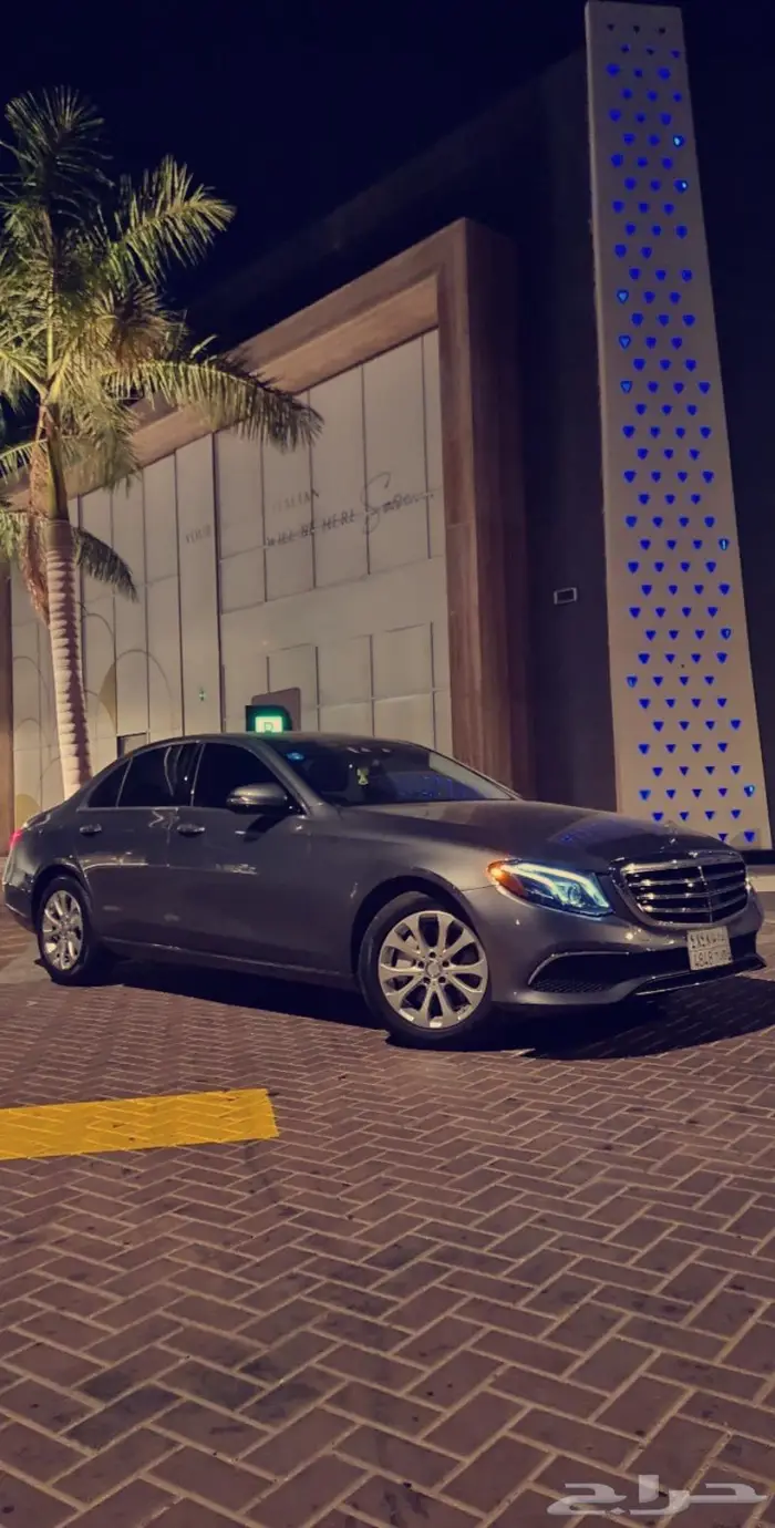 تم البيع مرسيدس E300 2