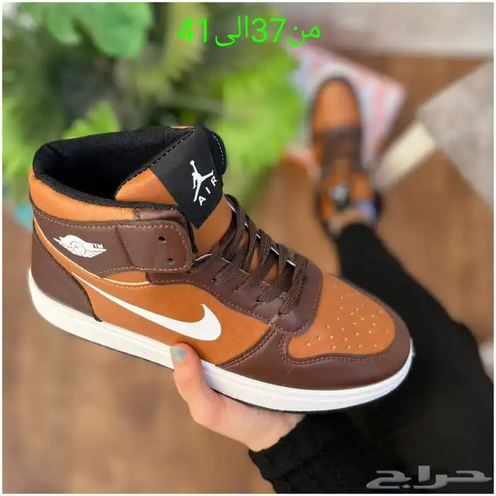 هدايا ساعه. مع سبحه. مع قلم 33