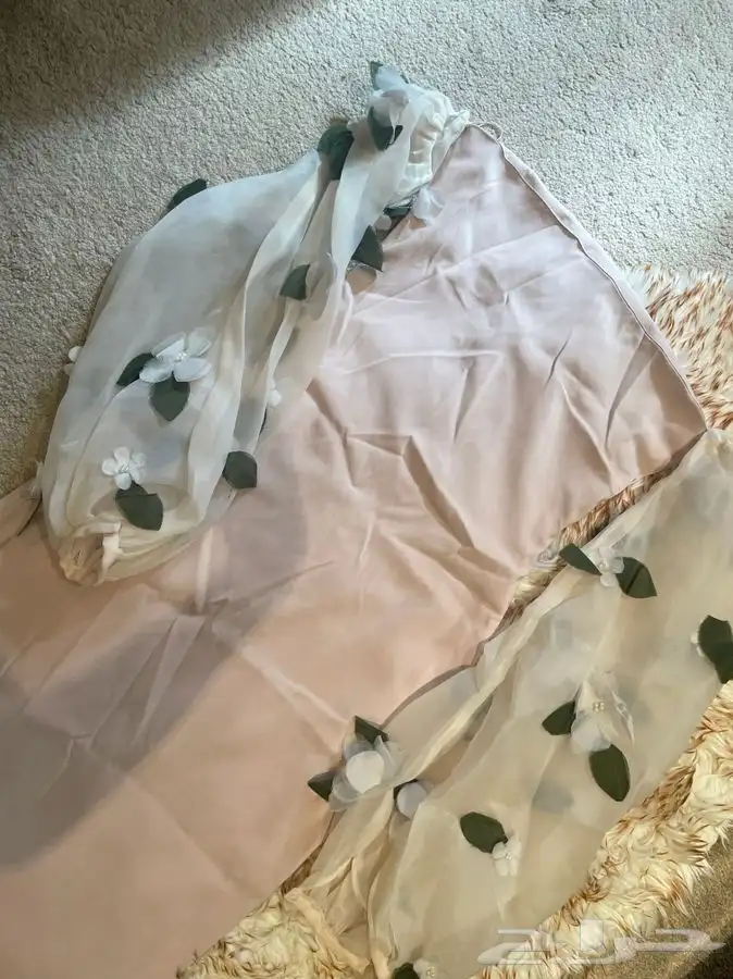 تخفيض فستان ناعم ب 30( الرياض ) 0