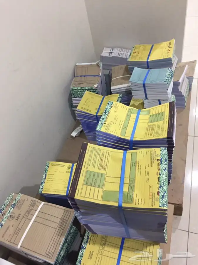 طباعة كروت فواتير ستيكرات لواصق بنر سندات عقود اختام مطبعة 30