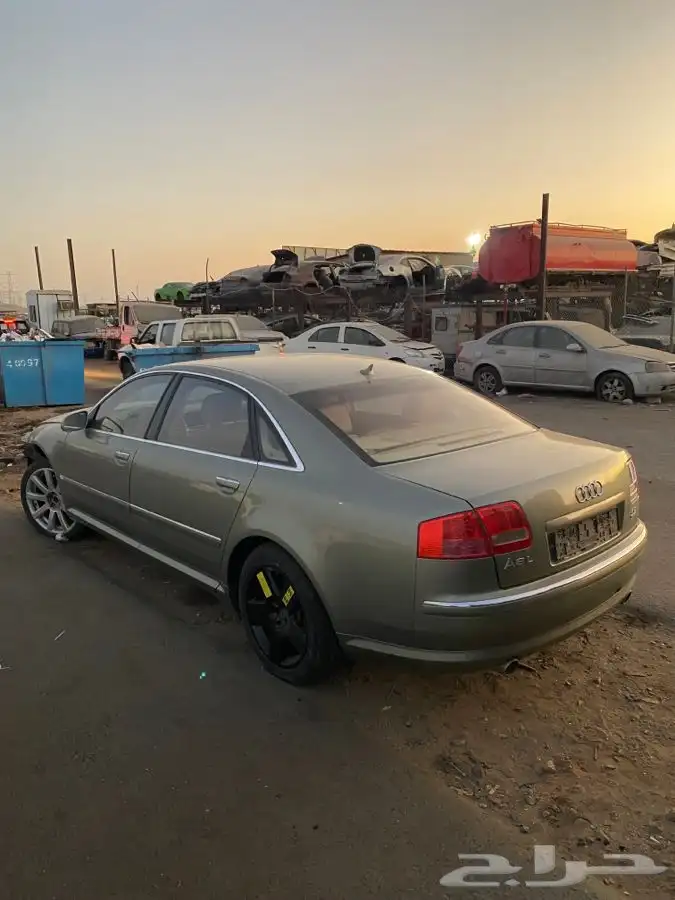 قطع غيار تشليح اودي اي 8 موديل 2007 - 2010 6