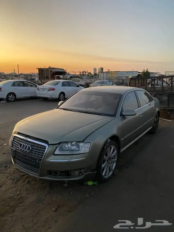 قطع غيار تشليح اودي اي 8 موديل 2007 - 2010 0