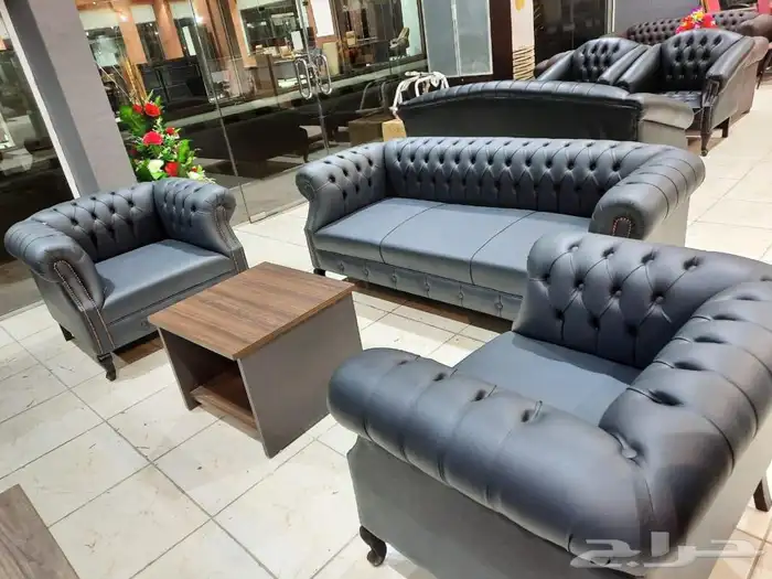 كنب جلد مكتبي جديد بالكرتون 3