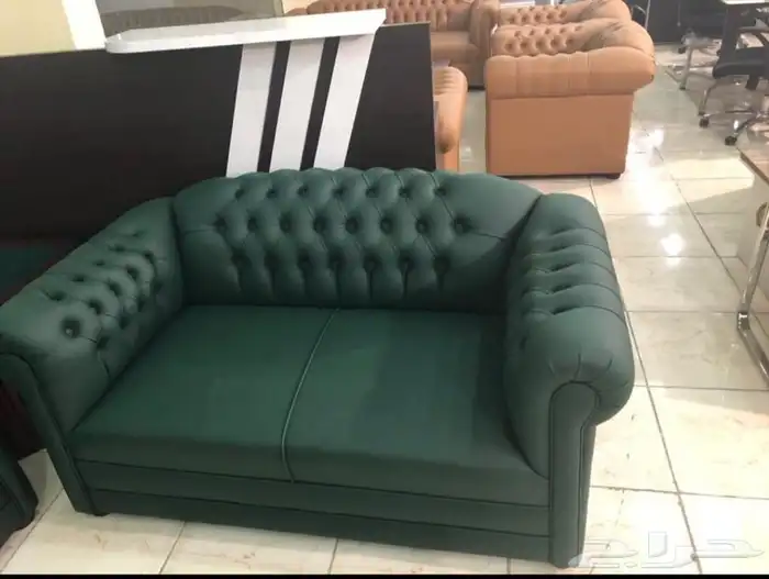 كنب جلد مكتبي جديد بالكرتون 5