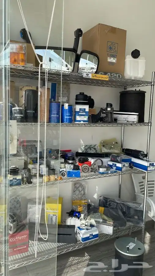 قطع غيار شاحنات سكانيا ومكائن زراعية سكانيا وفولفو 1