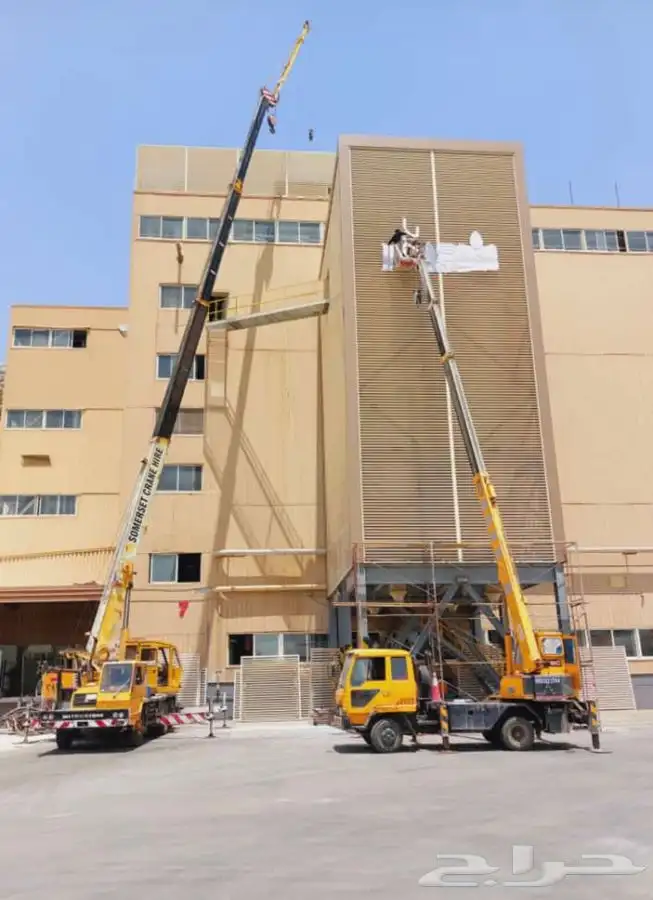لتاجير رافعات شوكية وكرينات في انحا الرياض 14