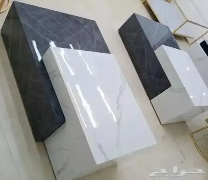 ورشه تفصيل طاولات ومداخل حسب طلب العميل ويوجد توصيل 40