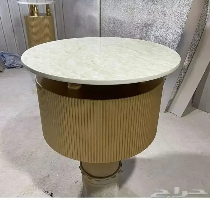 ورشه تفصيل طاولات ومداخل حسب طلب العميل ويوجد توصيل 48