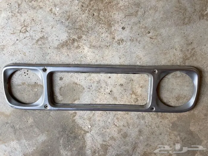 قطع تشليح جيب ربع موديل 84 وتحت ( الموقع القنفذة) 5