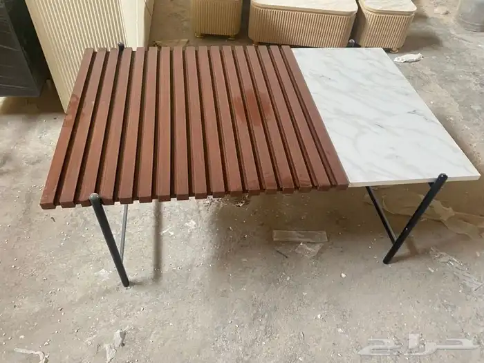 ورشه تفصيل طاولات ومداخل حسب طلب العميل ويوجد توصيل 23