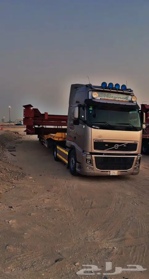 لوبد متواجد في الدمام لنقل السيارات والمرتبلات والمعدات 0