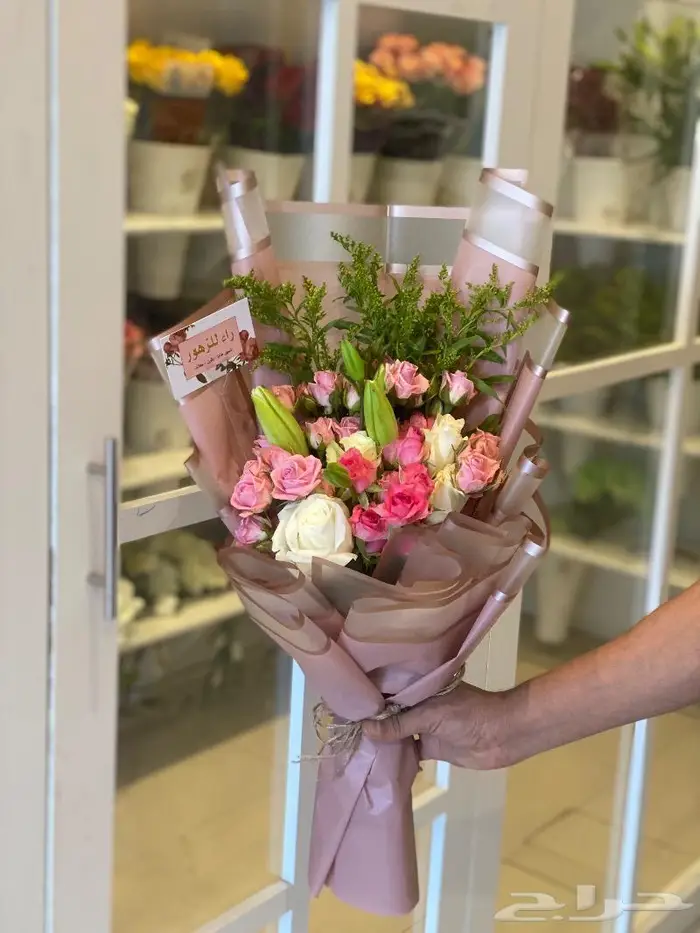 ورد و هدايا الرياض حفلات تخرج مواليد 15