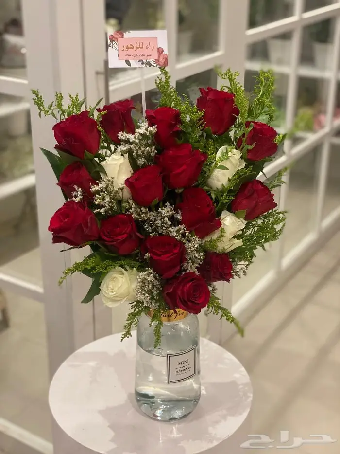 ورد و هدايا الرياض حفلات تخرج مواليد 18