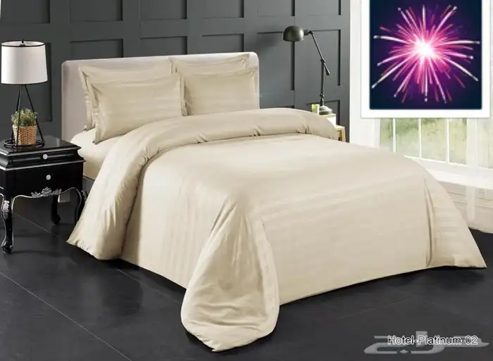 مفارش سرير فندقي مقلم 7 قطع ب250 ريال 1