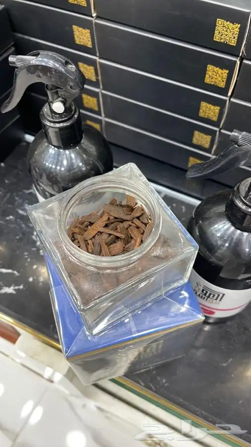 بخور مبسوس نوع طيب 100 جرام في كل علبه 8