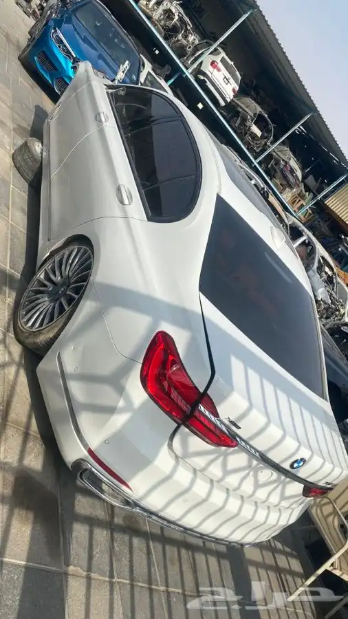 قطع غيار من الامارات مرسيدس بي ام بورش اودي رنج روفر ميزراتي 21