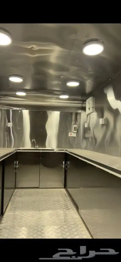 عربة فود تراك تصميم كلاسيك 6