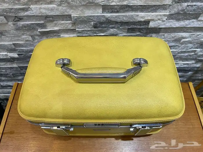 شنطة مكياج اميركان توريستر 5