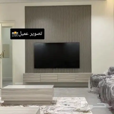 طاولات تلفاز معلقه او على الارض 12