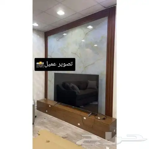 طاولات تلفاز معلقه او على الارض 2