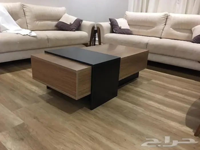 طاولة وديكور شاشه بعدة ألوان بالكرتون جديد وشحن مجاني 39