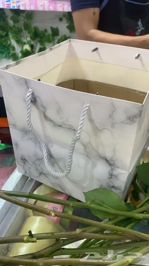 مندوب هدايا وتوصيل هدايا وطلبات ورد توصيل هدايا 8