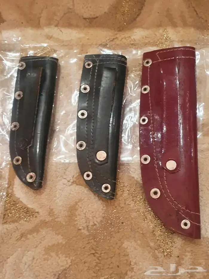 سكين وخنجر وجراب قديم 8