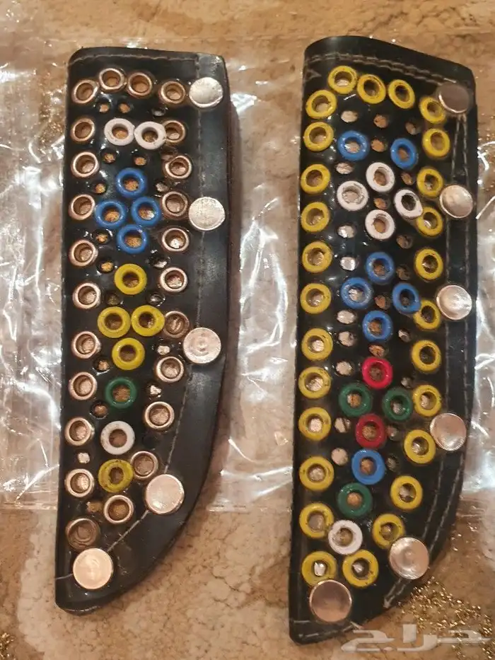 سكين وخنجر وجراب قديم 6